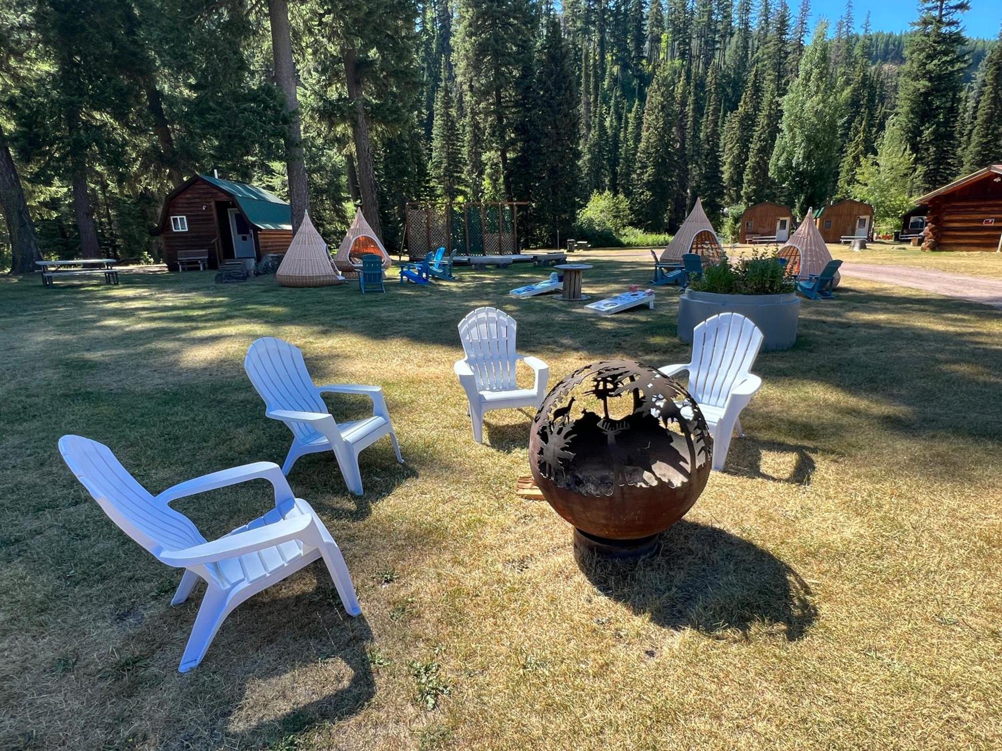 Triple G'S Resort - Cabin 8 Pinnacle Екстериор снимка
