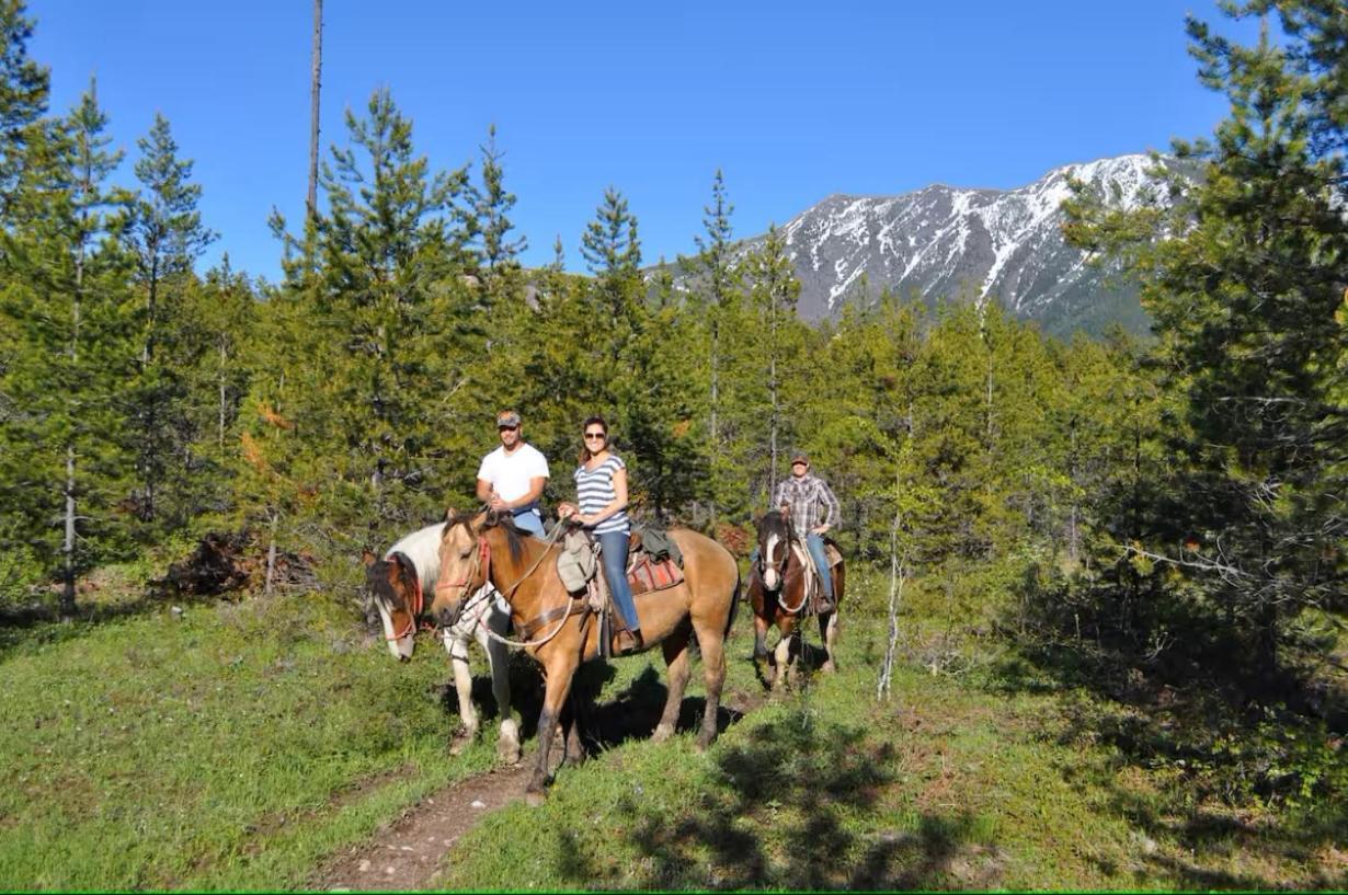 Triple G'S Resort - Cabin 8 Pinnacle Екстериор снимка